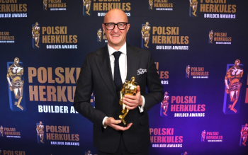 Tomasz Grela - lider, który zmienia polskie budownictwo. Prezes Aluprof z tytułem "Polski Herkules 20-lecia"