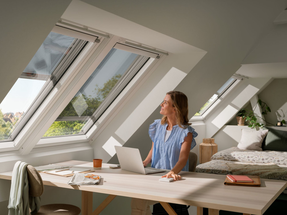 Markizy są kompatybilne z systemem sterowania VELUX ACTIVE, który umożliwia kontrolę klimatu wewnątrz pomieszczenia