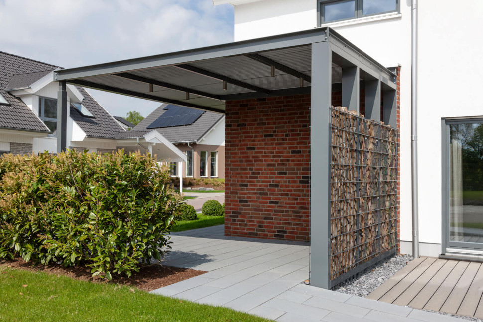 Nowoczesna wiata na samochód przyścienna