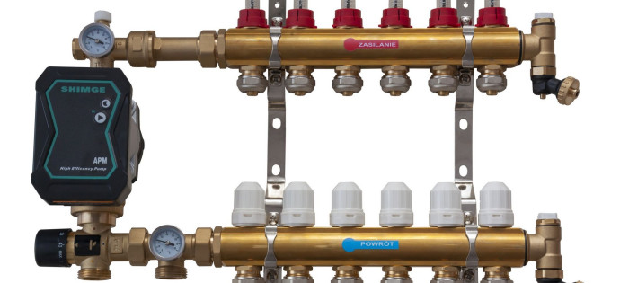 Kiedy potrzebujemy rozdzielacza z grupą pompową?