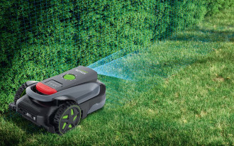 RMP800 SmartVision - nowoczesne urządzenie do automatycznego koszenia trawnika