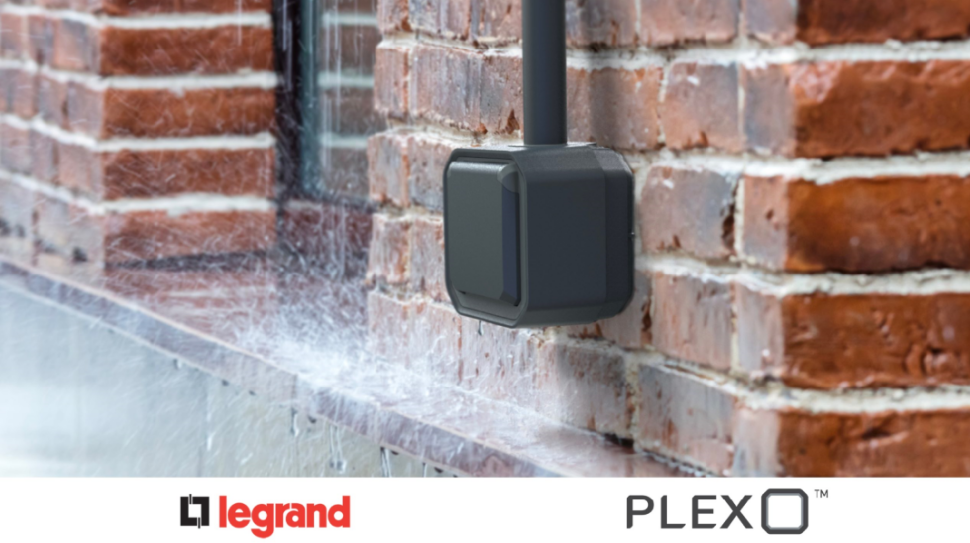 Plexo - inteligentny osprzęt, który nie boi się deszczu ani kurzu