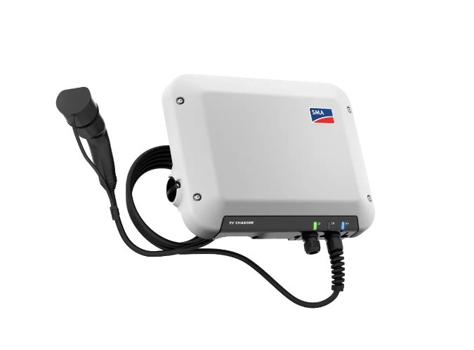 Dzięki ładowarce SMA EV Charger właściciele instalacji fotowoltaicznych mogą łatwo i ekologicznie naładować swoje samochody elektryczne, korzystając z energii wyprodukowanej w ich własnym domu