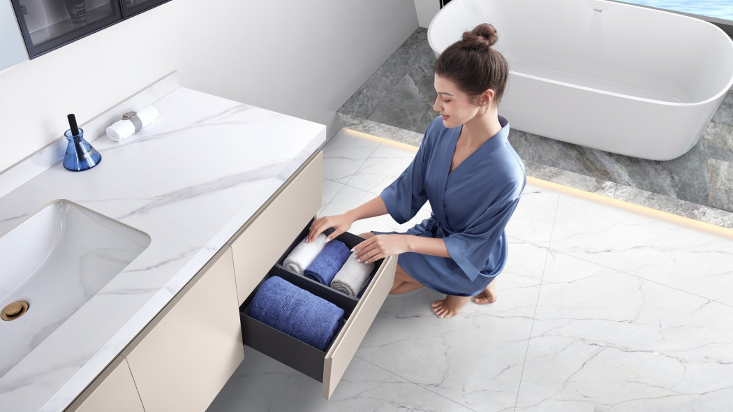 Poznaj Pure Box: nowy standard w szufladach i systemach cargo
