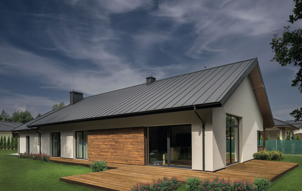 Lekkie pokrycie - blacha płaska na dachu dwuspadowym