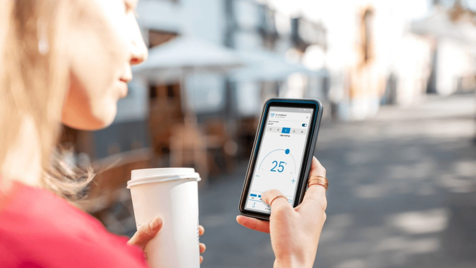 Zdalna kontrola z poziomu aplikacji