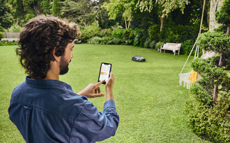 Idealny trawnik na autopilocie. Test i recenzja nowych robotów STIHL iMOW® 3 i 4