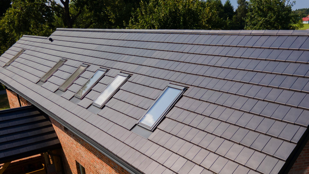 Kalenica wentylowana dla dachówek ceramicznych SIMPLA - estetyka i funkcjonalność w jakości premium 
