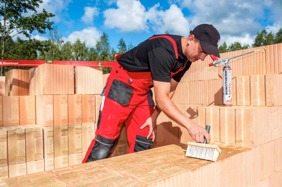 ceramika poryzowana na ściany domu bez ocieplenia