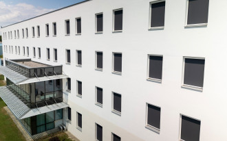 Markizy FAKRO VMZ w austriackim centrum treningowym