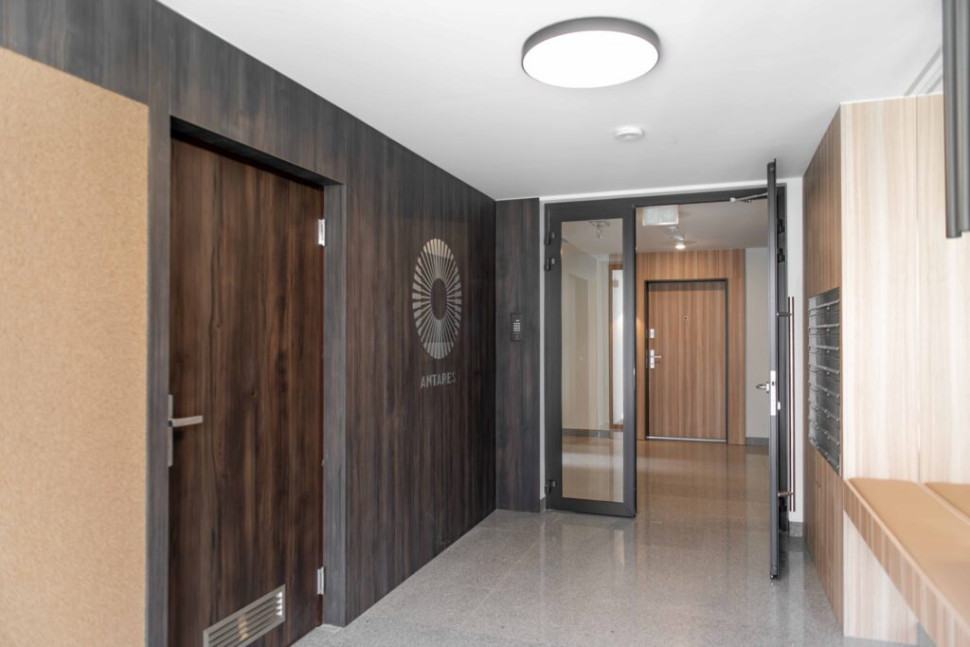 Drzwi wejściowe do mieszkania GRADARA U69, ANTARES w Pruszczu Gdańskim, ACTIVA