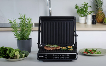 Grilluj zdrowo i bez dymu w mieszkaniu! Sprawdź, jak działa elektryczny grill MGR-14M