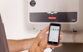 Solar.start 4.0.0 - nowy poziom wygody dla instalatorów i użytkowników Fronius