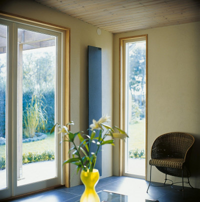 Nowy grzejnik może mieć nie tylko zupełnie inne parametry techniczne, niż stary, ale ponadto potrafi zmienić wygląd pomieszczenia.