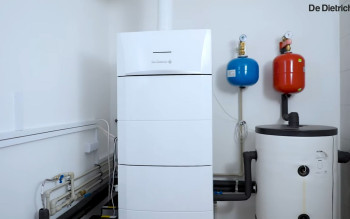 Hybrydowy system grzewczy De Dietrich HPI G HYBRID - pompa ciepła i kocioł gazowy w jednym systemie grzewczym