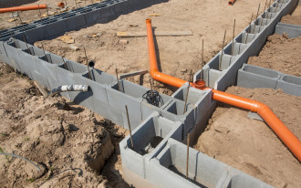 Szalunek tracony: rodzaje, zastosowanie, zalety. Elementarz budowlany