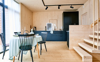 Dlaczego drewno wygrywa ze stalą i betonem? Odpowiedź Cię zaskoczy