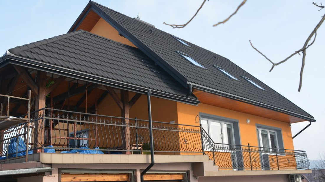 Zadaszenie balkonu i tarasu? Sprawdź 7 najlepszych rozwiązań!