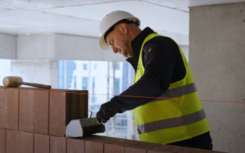 Bloczki akustyczne Porotherm Sono i Sono+ – nowy standard ciszy w budownictwie