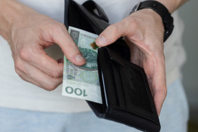 Abonament RTV 2026: wyższe stawki. Czy opłaty ściągnie Urząd Skarbowy?