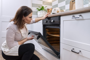 Piekarnik z termosondą: jak piec idealnie „w punkt” bez zgadywania