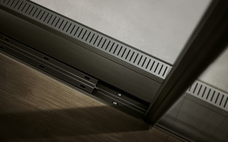 Venuro - technologia i design w nowoczesnych drzwiach przesuwnych bezramowych