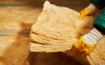 Termomodernizacja podłogi w budynku wielorodzinnym: ciszej, cieplej, bezpieczniej