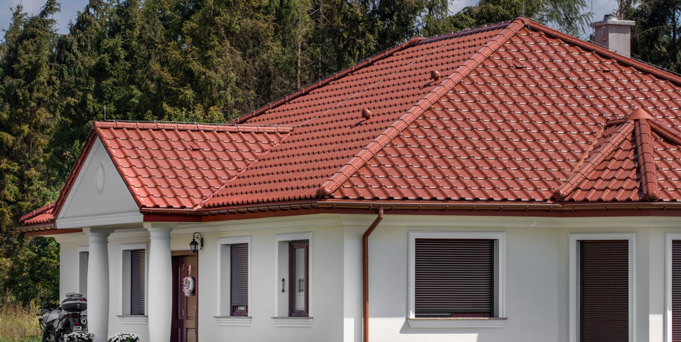 Dachówka ceramiczna TITANIA marki swissporTON w wersji miedziana angoba