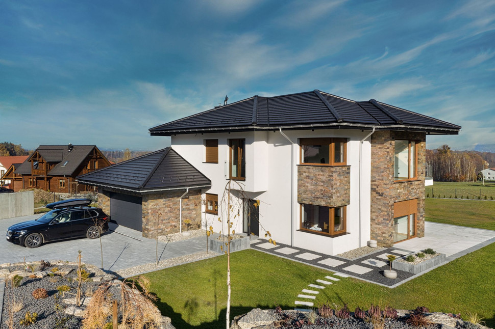 Dachówka marki swissporTON łączy prostotę formy z przemyślanymi rozwiązaniami konstrukcyjnymi