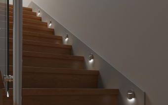 Oświetlenie ciągów komunikacyjnych: Po co Ci światło "prowadzące" (a nie oślepiające)?