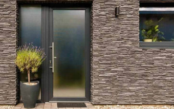 Nowoczesne drzwi wejściowe: technologia, design i bezpieczeństwo