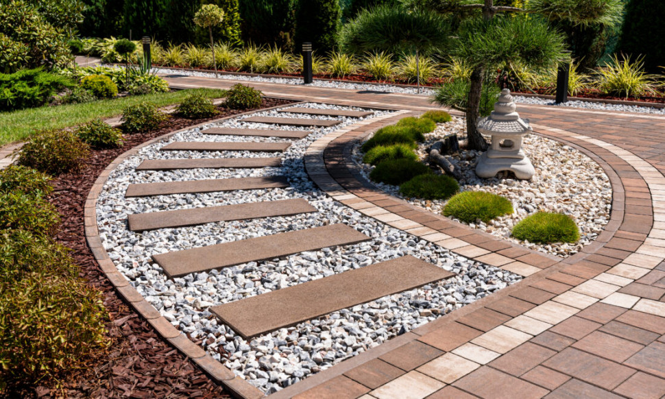 Palisady Impari idealnie sprawdzą się jako ścieżki w ogrodzie