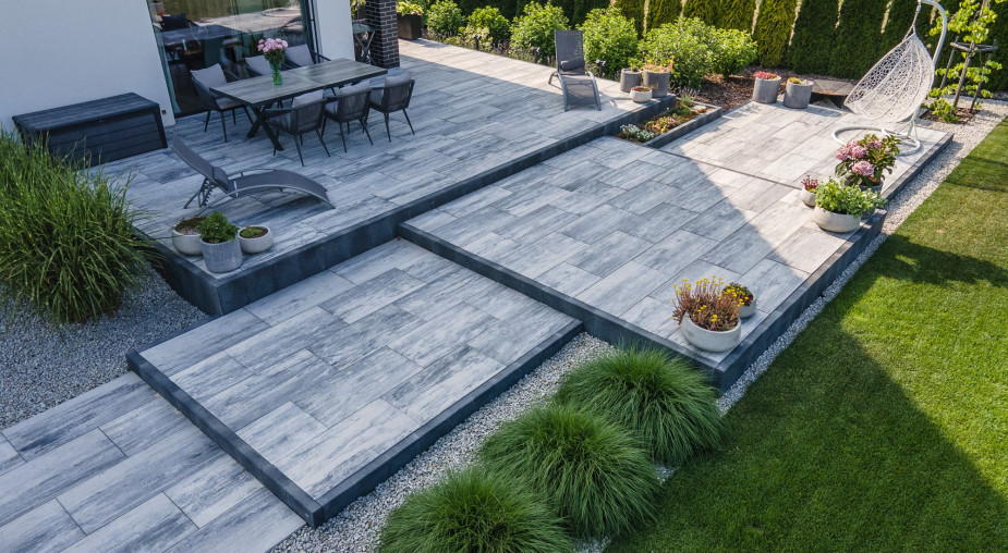 Taras marzeń. Jakie produkty wybrać, aby stworzyć piękną i funkcjonalną przestrzeń?