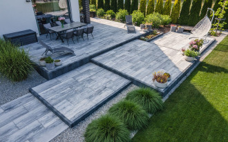 Taras marzeń. Jakie produkty wybrać, aby stworzyć piękną i funkcjonalną przestrzeń?