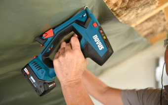 Mobilność i precyzja w jednym: nowe zszywacze akumulatorowe Novus J-550 i J-551