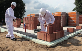 Jaka izolacja chudziaka - lepsza papa czy folia pod chudziaka?