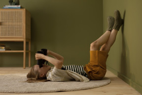 Ściany w pokoju dziecka odporne na plamy i bezpieczne dla alergika? Wybieramy farbę idealną