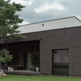 Klinkier elastyczny na elewacji - lżejsza i prostsza w montażu alternatywa dla cegły