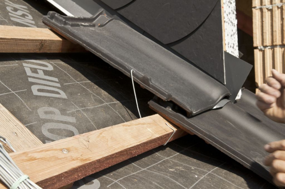 obróbki blacharskie prześcienne