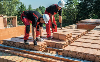 Strop gęstożebrowy - zalety i wady. Konstrukcja i zastosowanie stropu