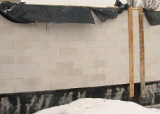 Czy murowanie jest możliwe w temperaturze poniżej 0°C? Komentuje kierownik budowy