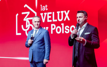 VELUX świętuje 35 lat w Polsce. Jubileuszowa konferencja i pierwsza zapowiedź oferty na 2026 rok