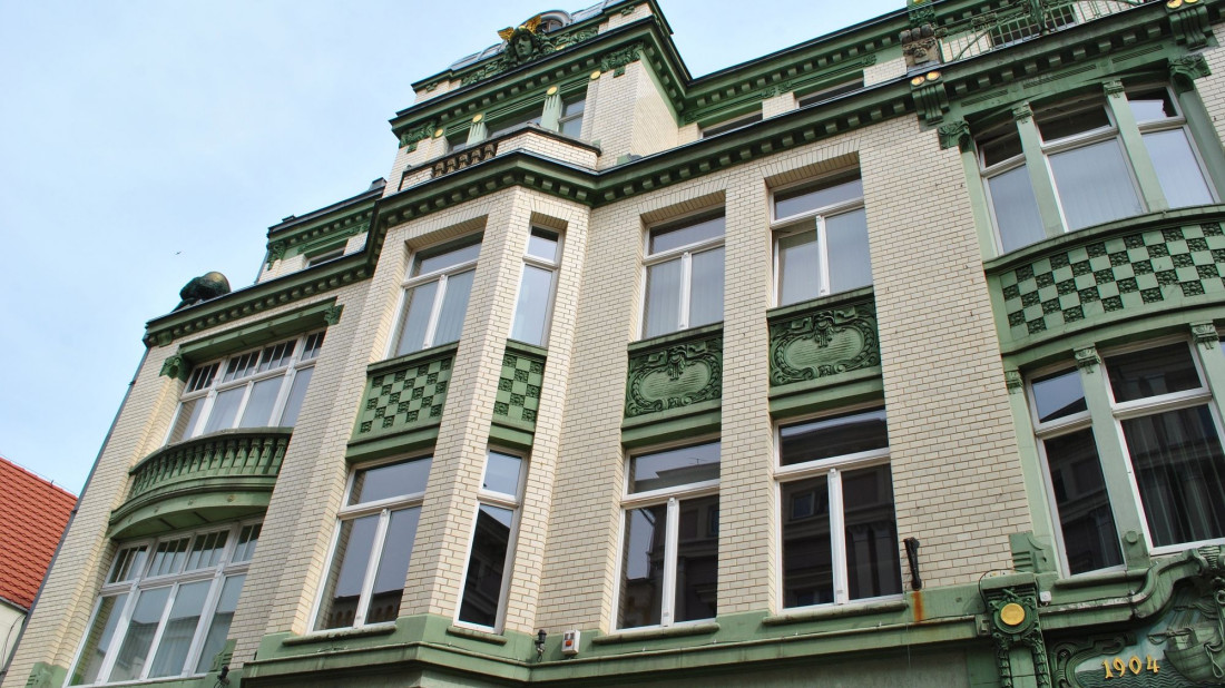 Zabytkowy budynek a rachunki za ogrzewanie - termomodernizacja bez błędów