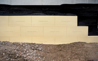 Klucz do trwałości: prawidłowa izolacja ścian fundamentowych