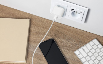 Gniazda z wbudowaną ładowarką USB A+C