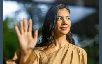 Ciepło z okna, nie z kaloryfera – technologia, która zmienia domy