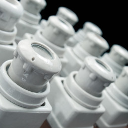 Co to jest bezpiecznik topikowy? Budowa, działanie i zastosowanie