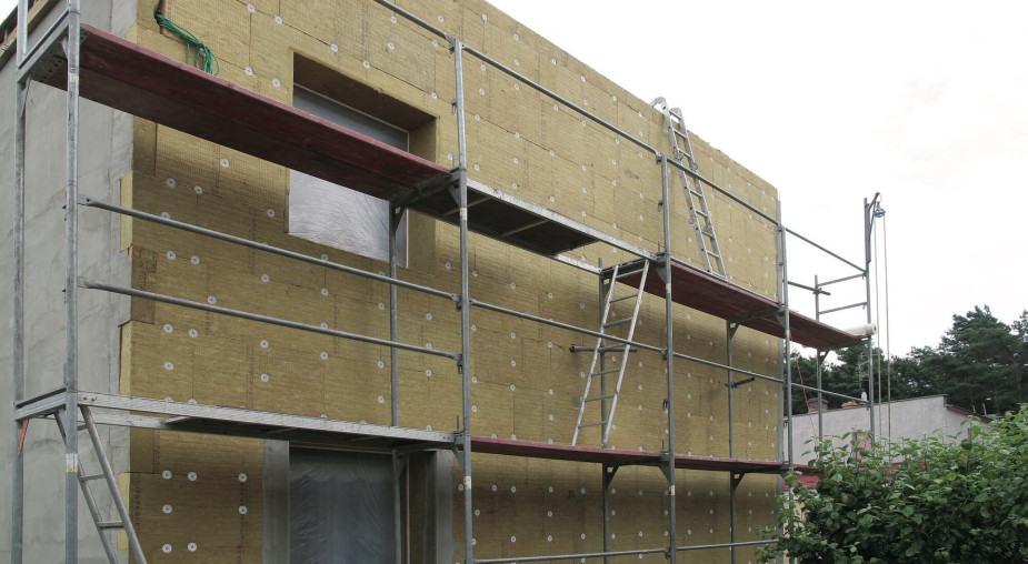 200 tys. zł za ciepły dom. Liczymy koszty termomodernizacji i sprawdzamy dopłaty