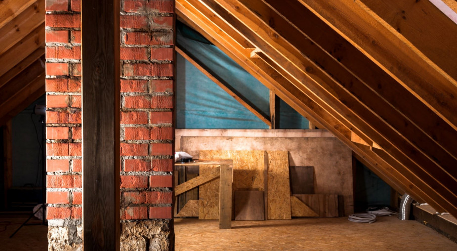 Adaptacja poddasza od podstaw. Te 4 rzeczy decydują o kosztach i zakresie prac