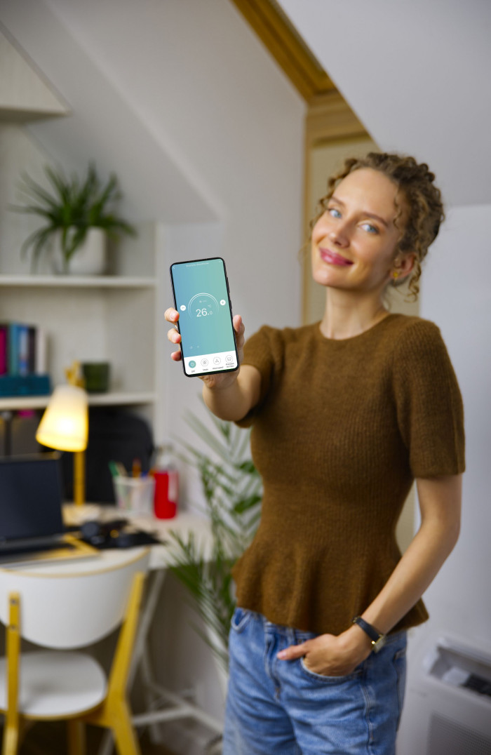 Klimatyzacją Rotenso możemy sterować za pomocą aplikacji na smartfona